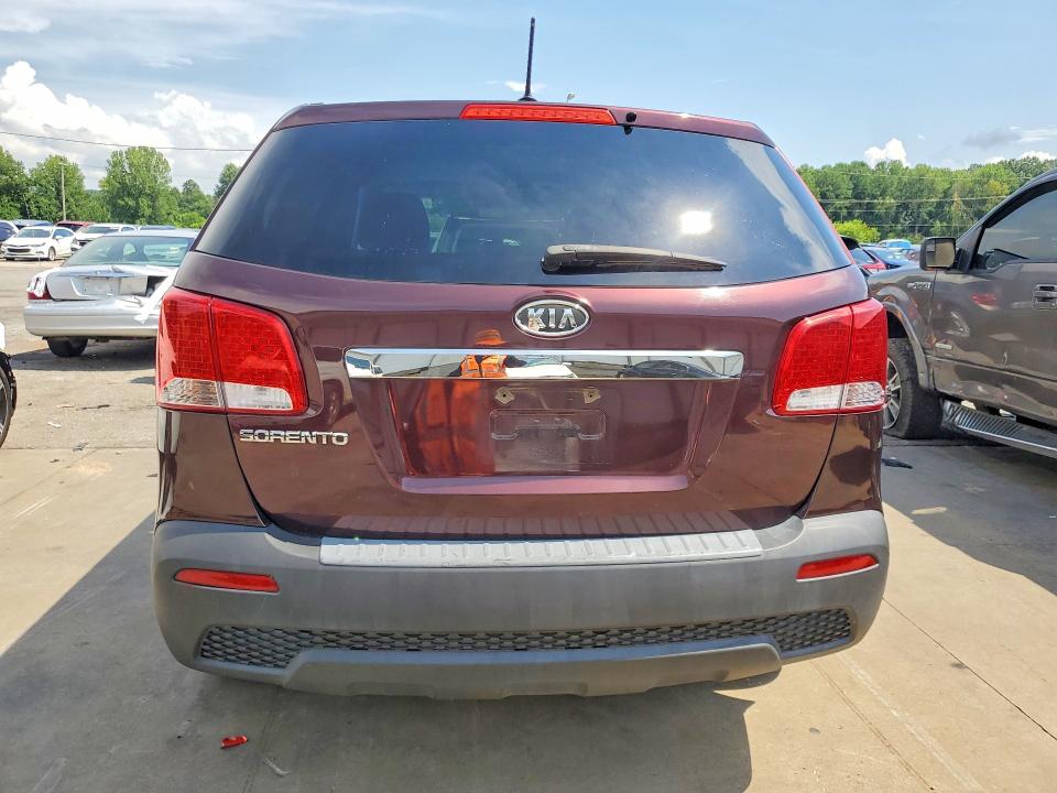 Photo 6 from auction – 2013 KIA SORENTO with VIN 5XYKT3A19DG336707