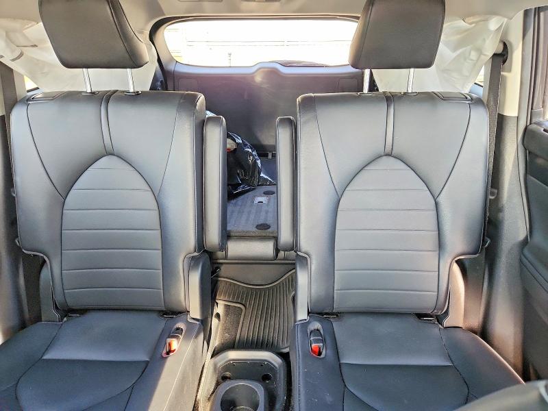 Photo 10 from auction – 2020 TOYOTA HIGHLANDER with VIN 5TDGBRCH2LS512472