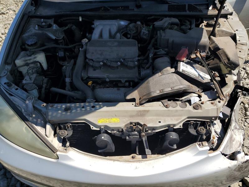 Photo 11 from auction – 2003 TOYOTA CAMRY with VIN 4T1BF32K03U547107