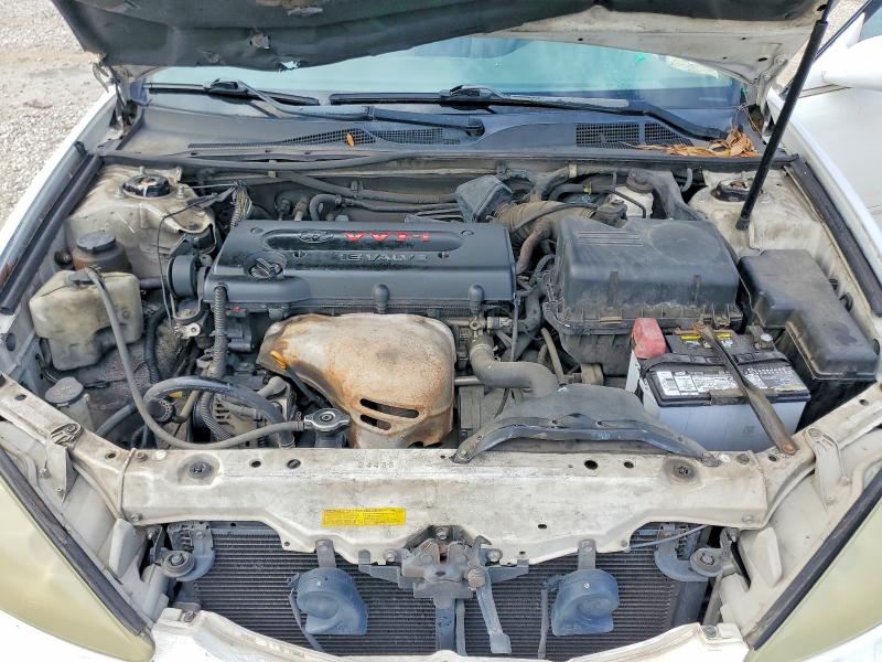 Photo 11 from auction – 2002 TOYOTA CAMRY with VIN 4T1BE32K22U084971