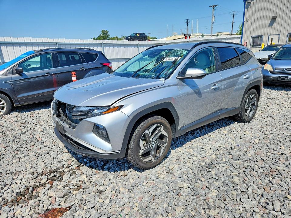 HYUNDAI TUCSON 2024 with VIN 5NMJFCDE7RH412200 - Photo from auction
