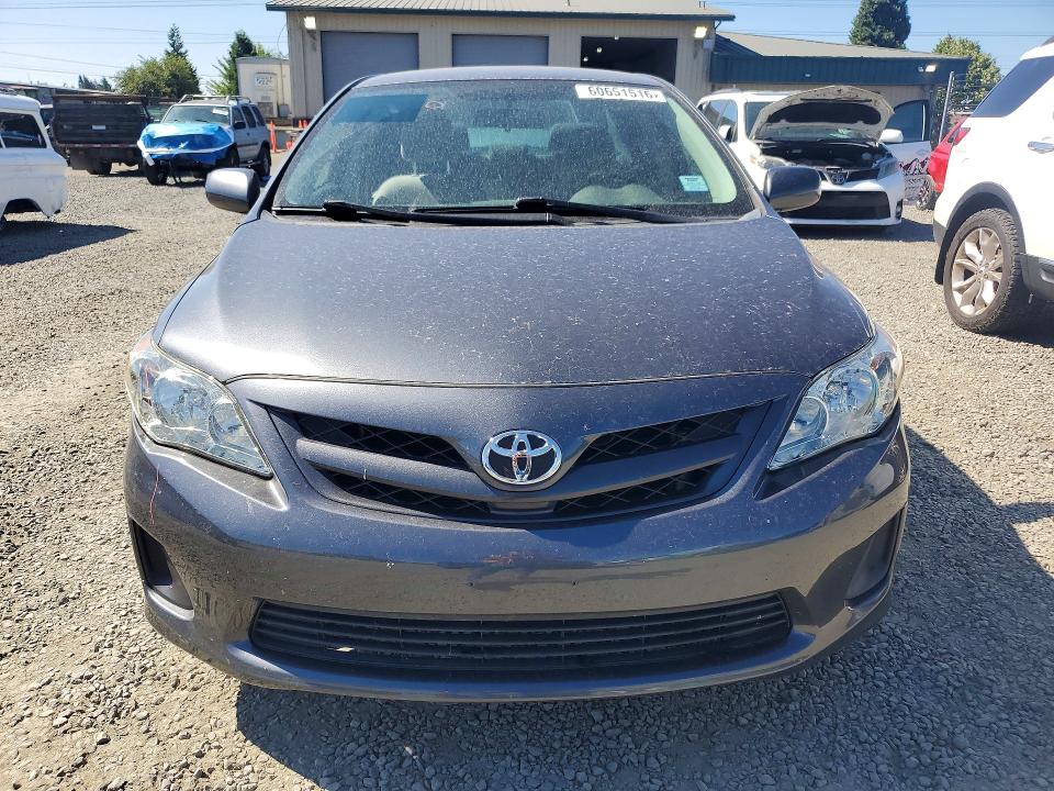 Photo 5 from auction – 2011 TOYOTA COROLLA with VIN 2T1BU4EE8BC706425