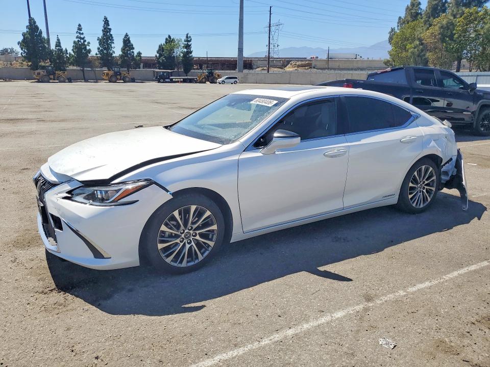 2019 LEXUS ES - Търг №60480406