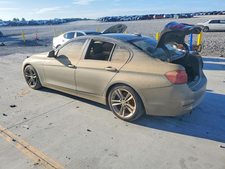 Фото 2 с аукциона – 2016 BMW 320 с VIN WBA8E1G55GNT99932