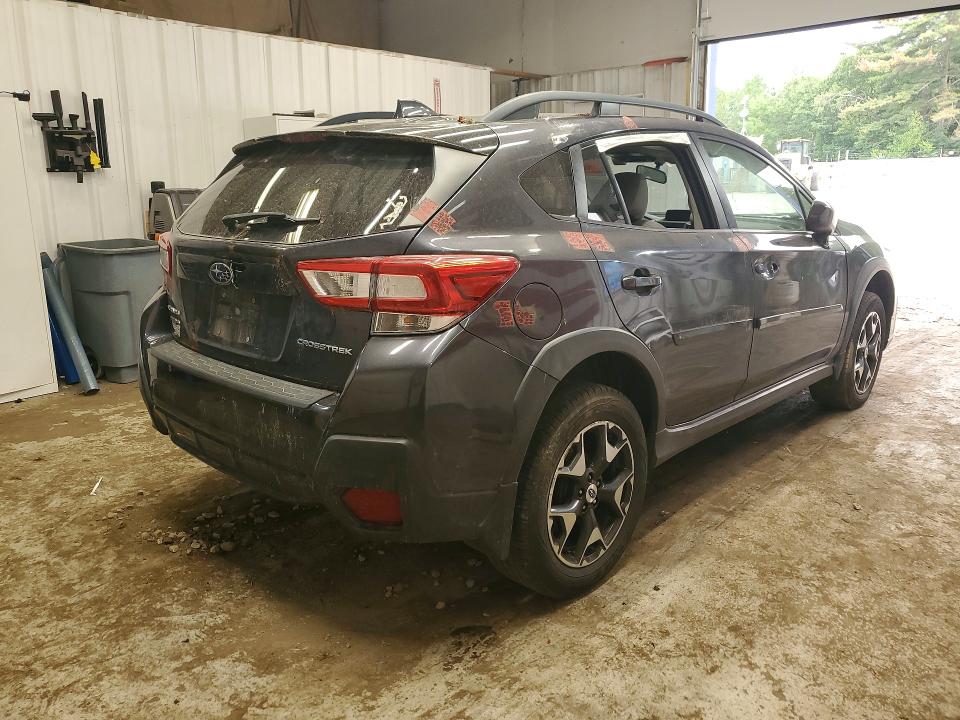 Photo 3 from auction – 2018 SUBARU CROSSTREK with VIN JF2GTADC0JH247622