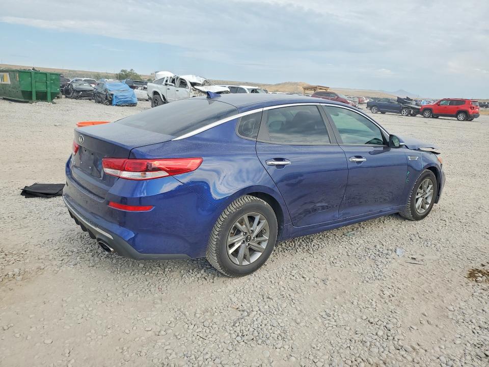 Photo 3 from auction – 2019 KIA OPTIMA with VIN 5XXGT4L36KG312618