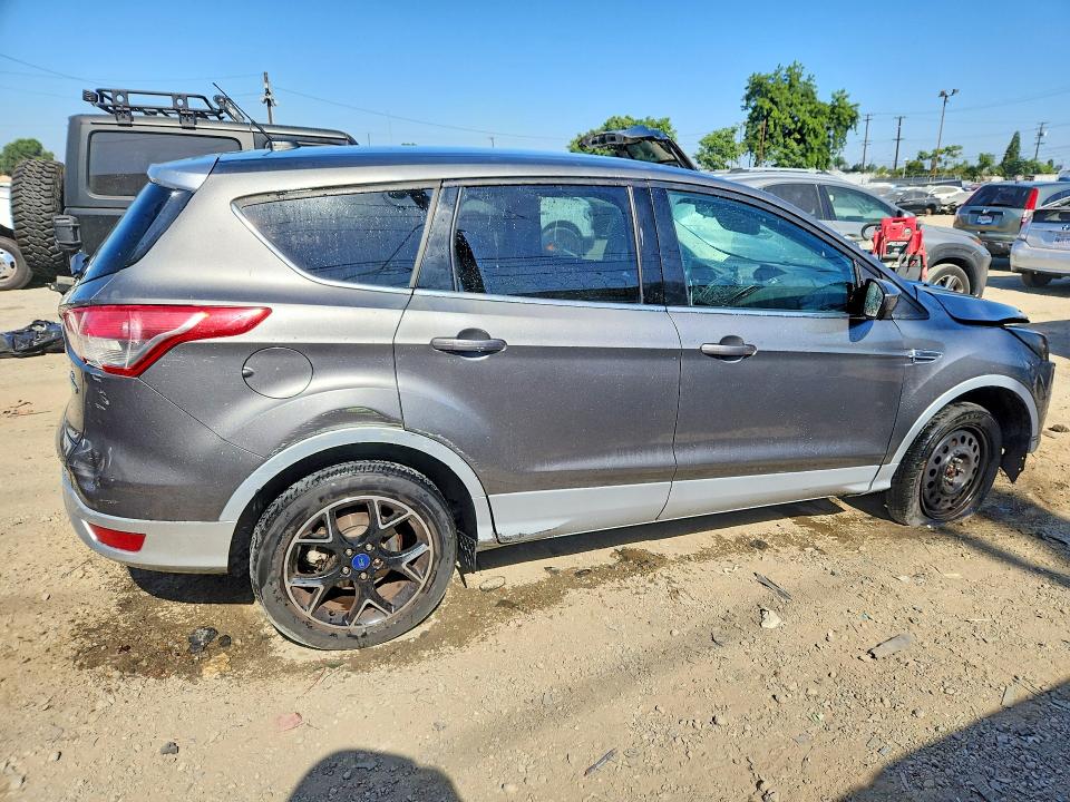 Photo 3 from auction – 2014 FORD ESCAPE with VIN 1FMCU0GX5EUE13872