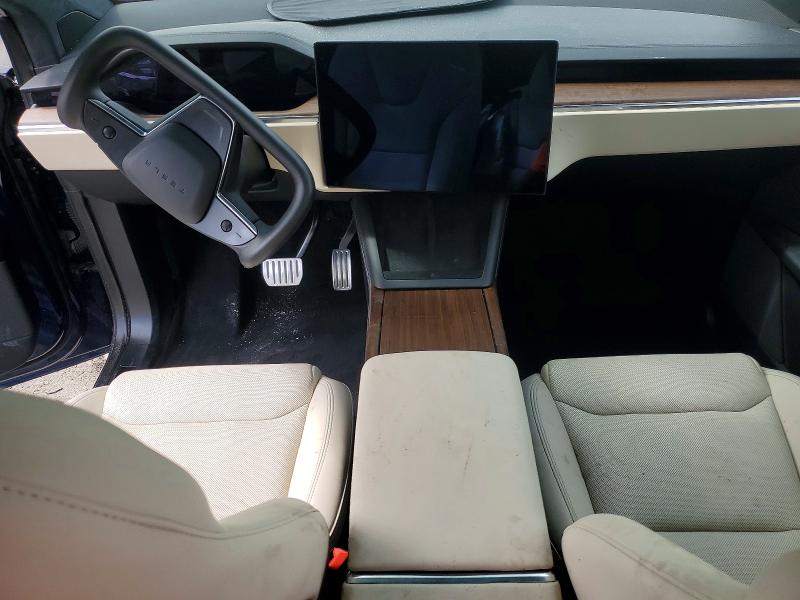 Фото 8 с аукциона – 2023 TESLA MODEL X с VIN 7SAXCBE59PF378614