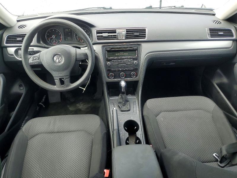 Photo 8 from auction – 2015 VOLKSWAGEN PASSAT with VIN 1VWAS7A31FC030628