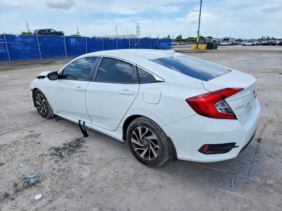 Photo 2 from auction – 2017 HONDA CIVIC with VIN 19XFC2F70HE080694