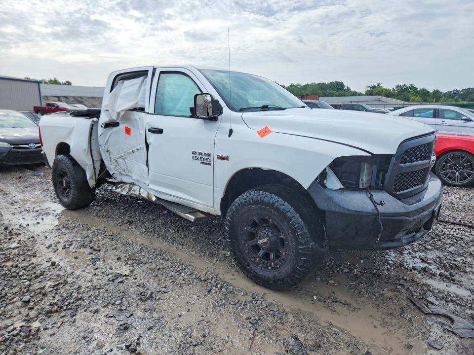 Photo 4 from auction – 2019 RAM 1500 CLASSIC with VIN 3C6RR7KT2KG690661