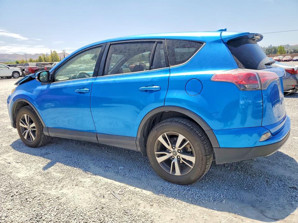 Photo 2 from auction – 2018 TOYOTA RAV4 with VIN JTMWFREV0JJ193229