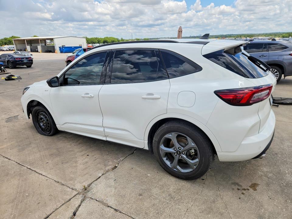 Photo 2 from auction – 2024 FORD ESCAPE with VIN 1FMCU0MN4RUA46911