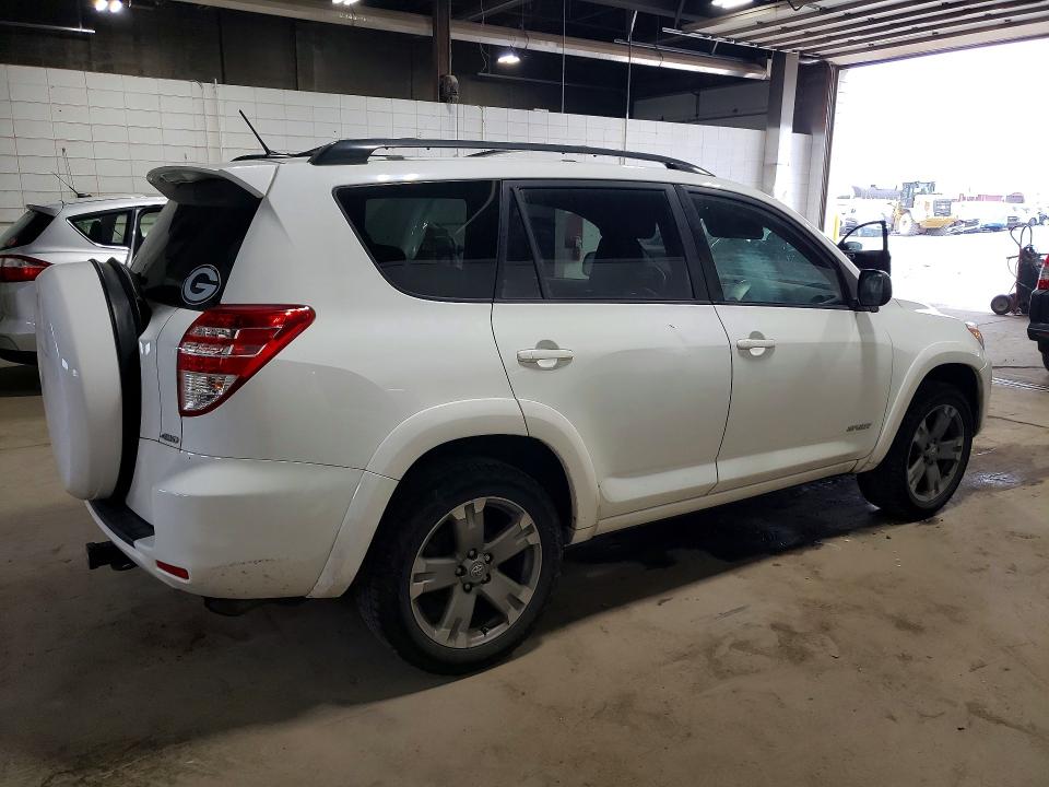 Photo 3 from auction – 2010 TOYOTA RAV4 with VIN JTMRF4DV7AD022929