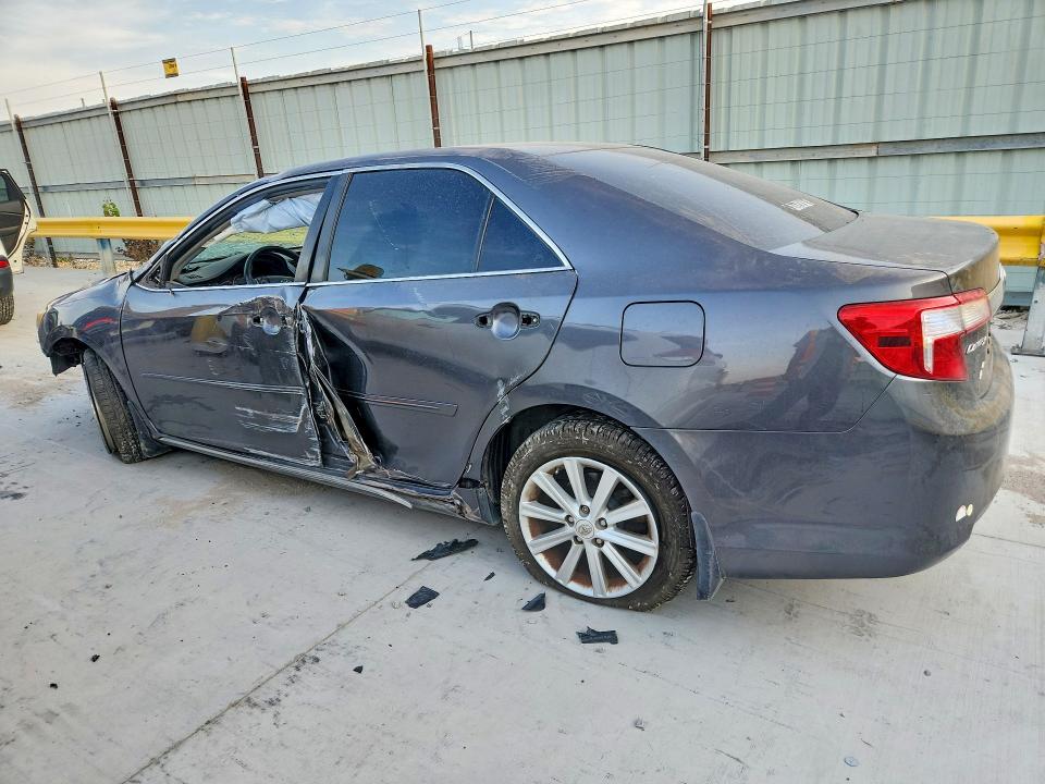 Photo 2 from auction – 2013 TOYOTA CAMRY with VIN 4T4BF1FK1DR287547