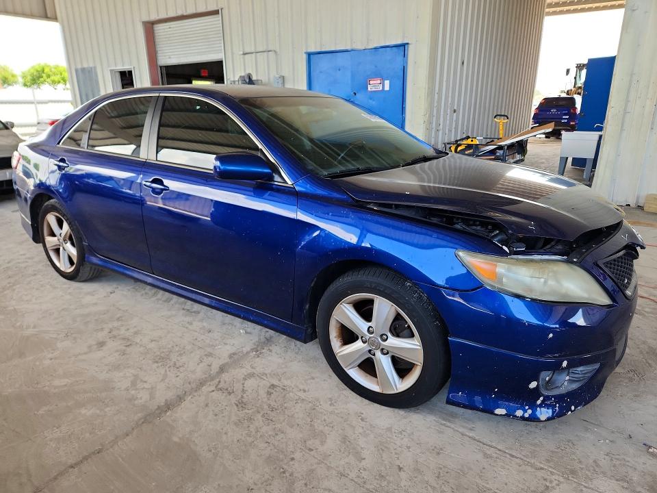 Photo 4 from auction – 2011 TOYOTA CAMRY with VIN 4T1BF3EK5BU644975