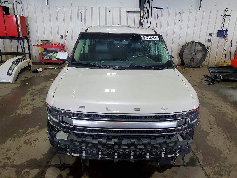 Photo 5 from auction – 2019 FORD FLEX with VIN 2FMHK6D87KBA17035