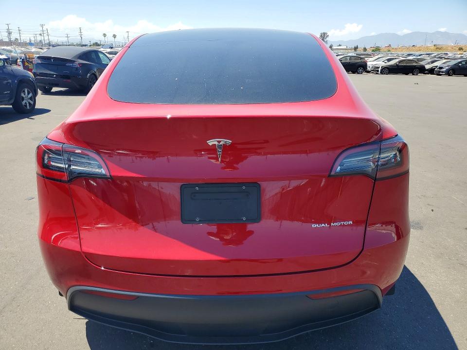 Photo 6 from auction – 2023 TESLA MODEL Y with VIN 7SAYGDEE4PF762109
