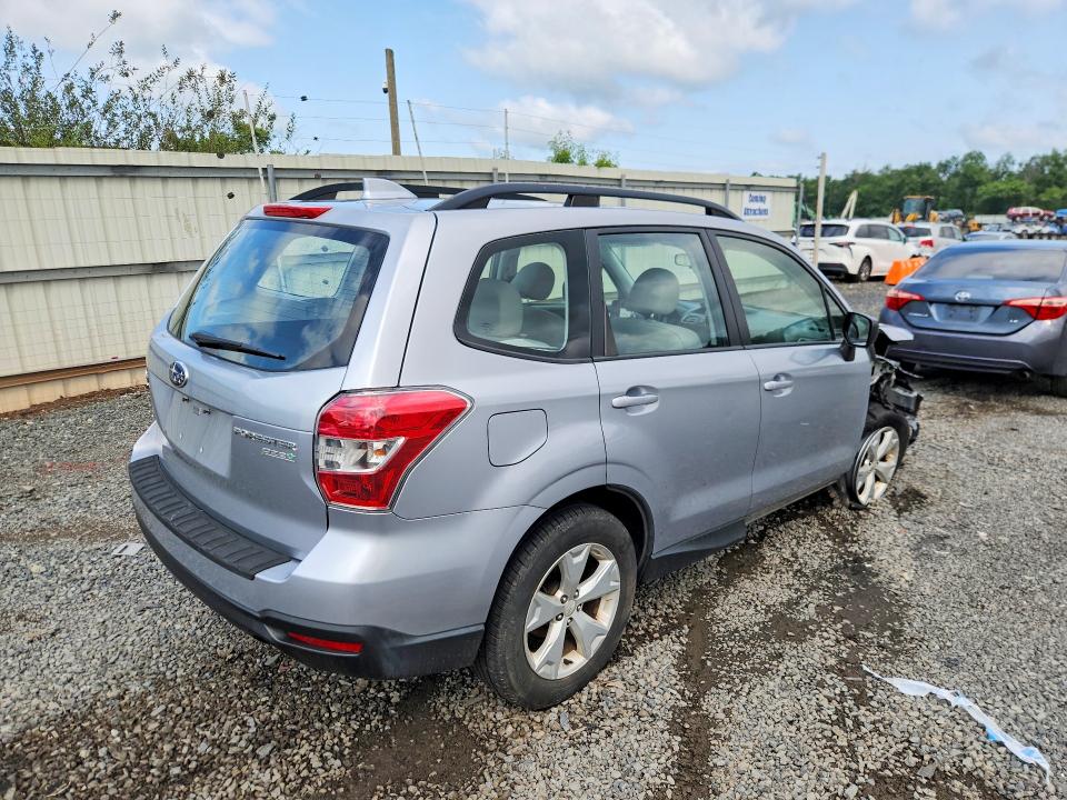 Photo 3 from auction – 2016 SUBARU FORESTER with VIN JF2SJABC4GH430176