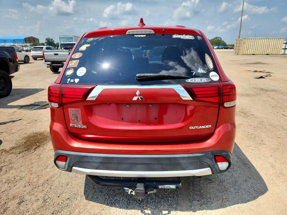 Photo 6 from auction – 2018 MITSUBISHI OUTLANDER with VIN JA4AD2A38JZ055722