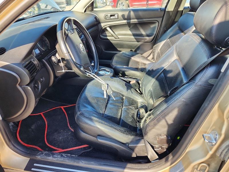 Photo 7 from auction – 2002 VOLKSWAGEN PASSAT with VIN WVWPD63B32P124423
