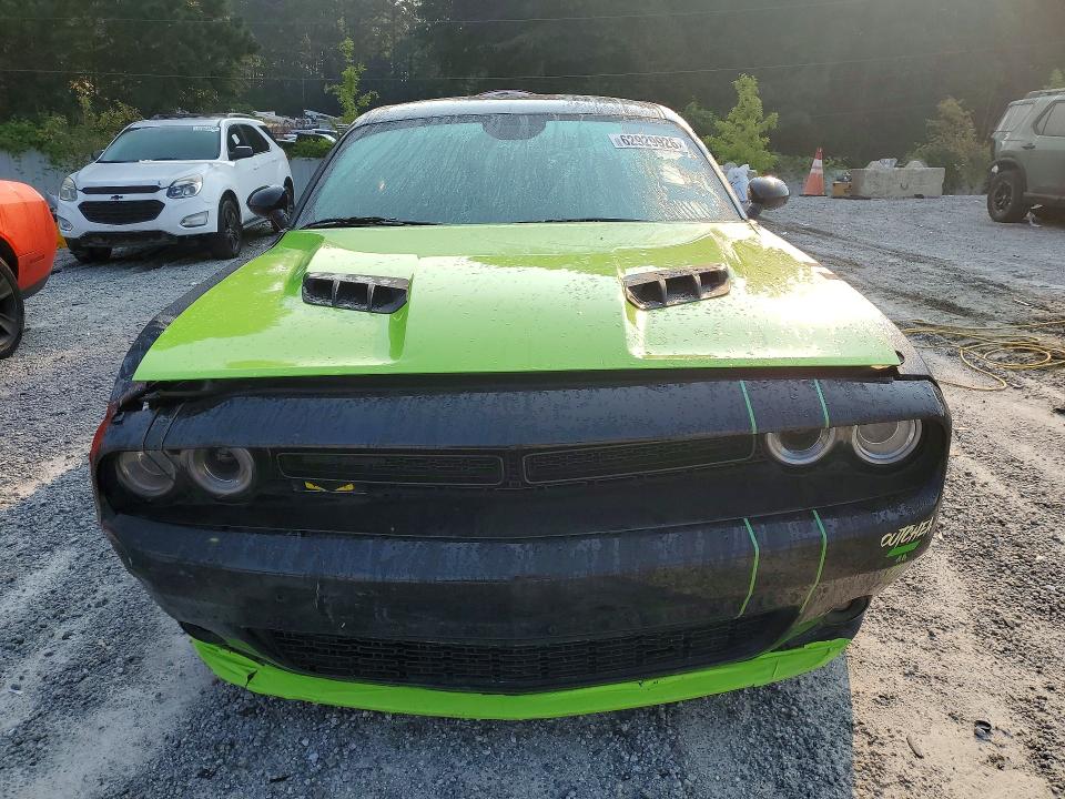 Photo 5 from auction – 2021 DODGE CHALLENGER with VIN 2C3CDZAG7MH572982