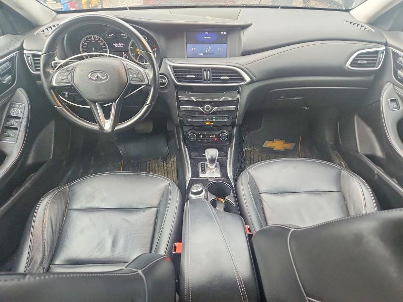 Photo 8 from auction – 2018 INFINITI QX30 with VIN SJKCH5CPXJA050859