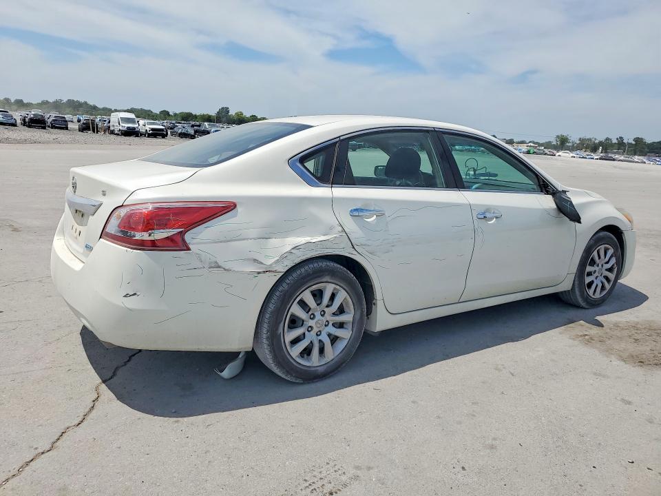 Photo 3 from auction – 2013 NISSAN ALTIMA with VIN 1N4AL3AP6DC164579