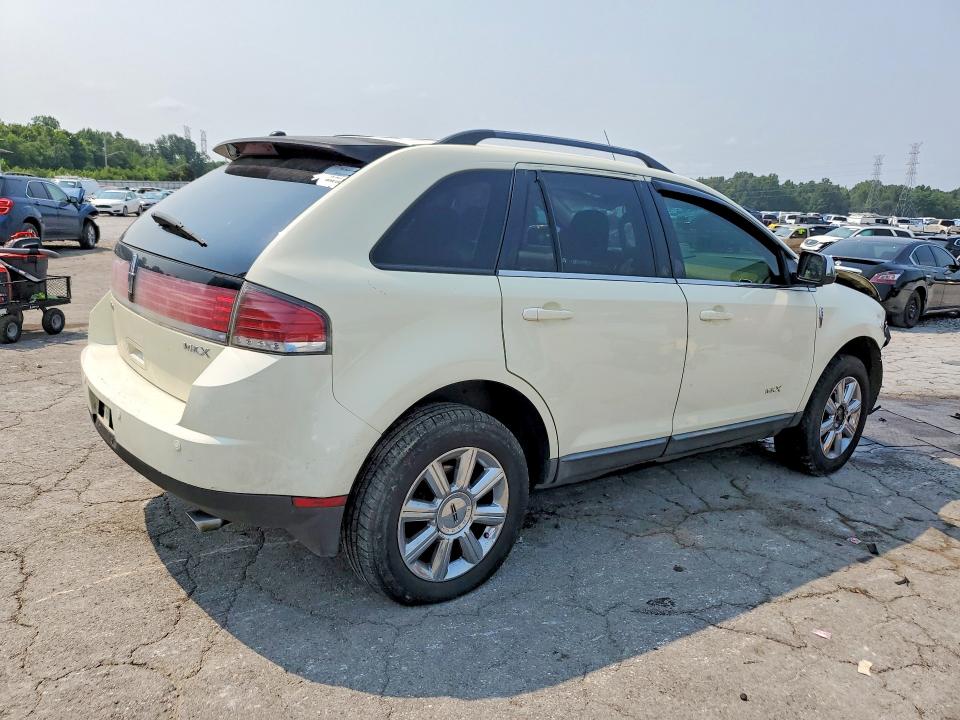 Photo 3 from auction – 2008 LINCOLN MKX with VIN 2LMDU68C68BJ20841