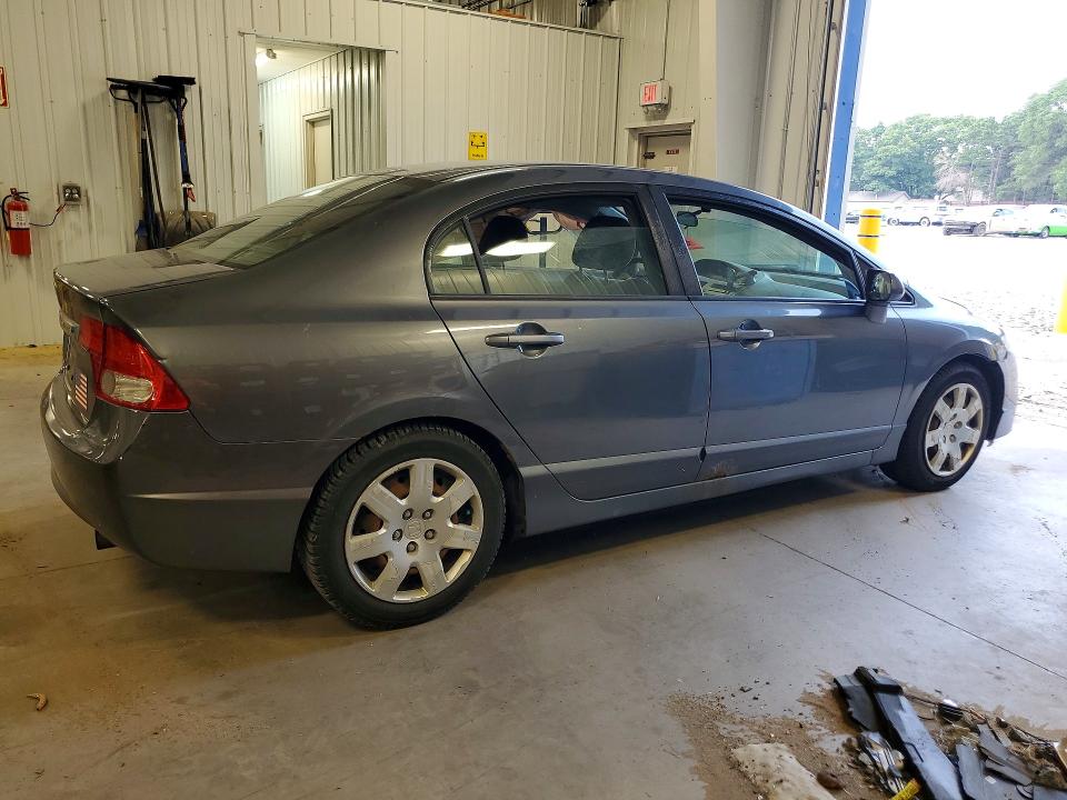 صورة رقم 3 من المزاد - 2010 HONDA CIVIC مع VIN 19XFA1F54AE034046