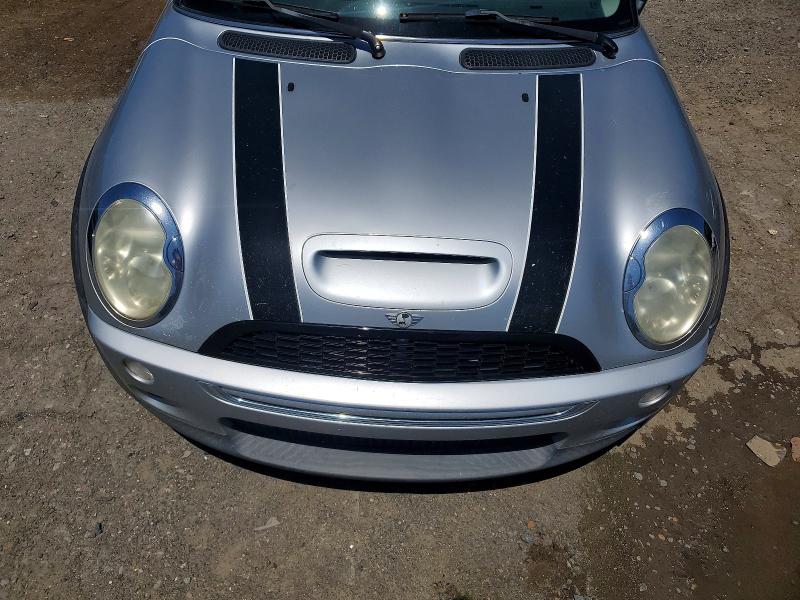 Photo 11 from auction – 2004 MINI COOPER with VIN WMWRE33474TD82492