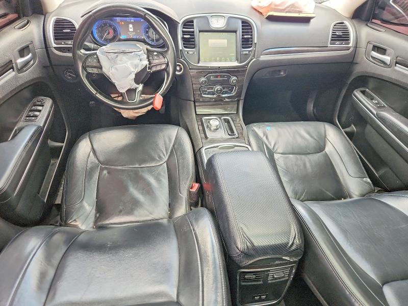 Photo 8 from auction – 2016 CHRYSLER 300 with VIN 2C3CCAAG5GH211923