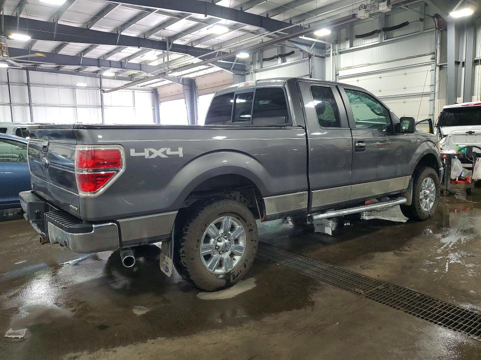 Photo 3 from auction – 2011 FORD F150 with VIN 1FTFX1EF1BFC51053