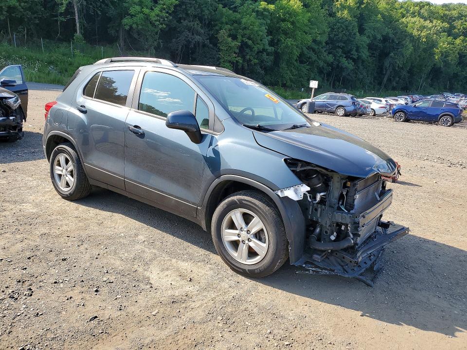 Zdjęcie 4 z aukcji – 2022 CHEVROLET TRAX z VIN KL7CJPSM2NB540056