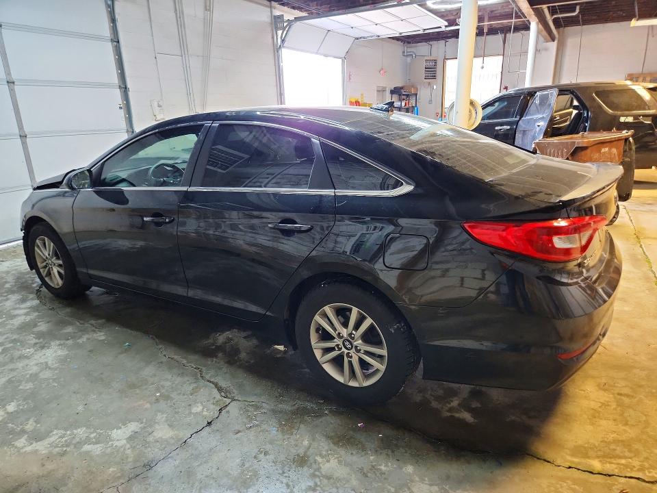 Photo 2 from auction – 2017 HYUNDAI SONATA with VIN 5NPE24AF5HH596117