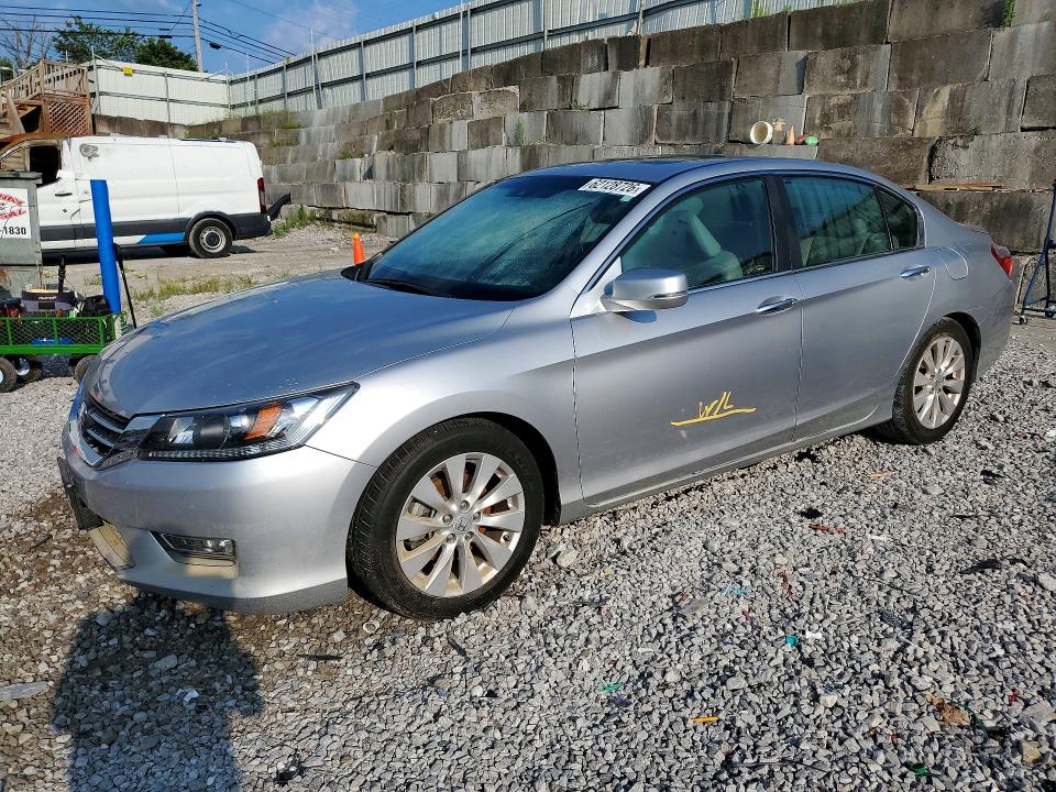 Photo 1 from auction – 2013 HONDA ACCORD with VIN 1HGCR2F85DA062524