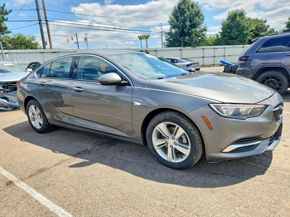 Zdjęcie 4 z aukcji – 2018 BUICK REGAL z VIN W04GL6SX1J1142625