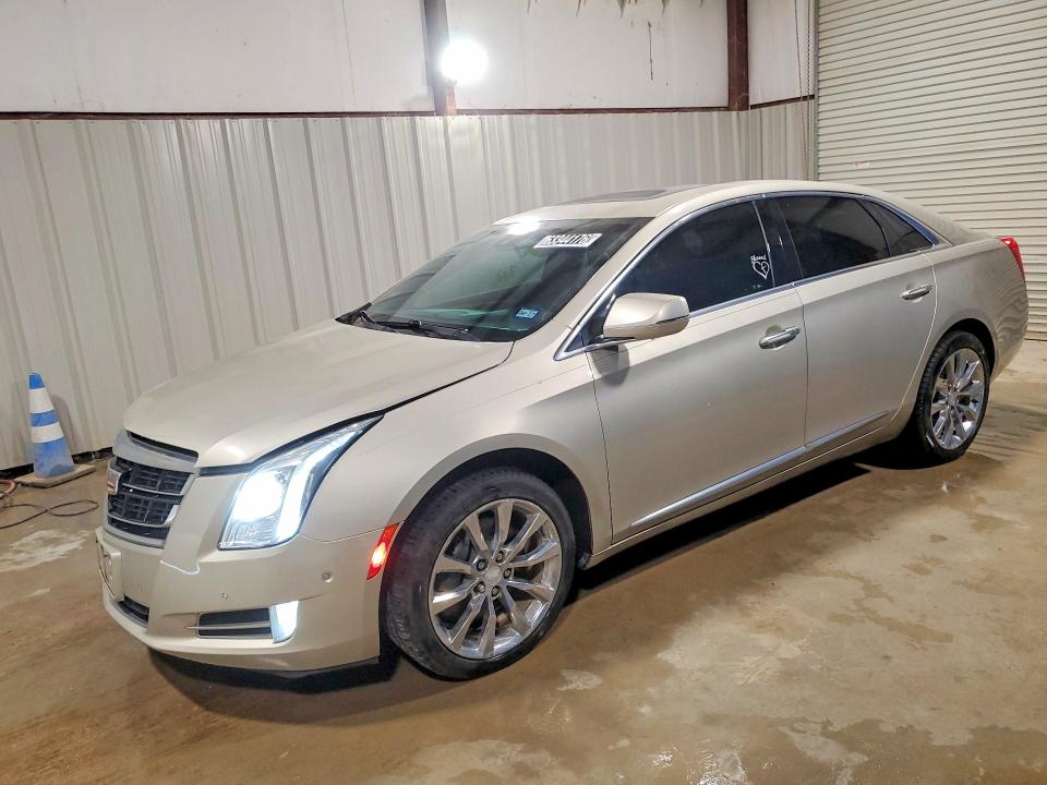 2016 CADILLAC XTS