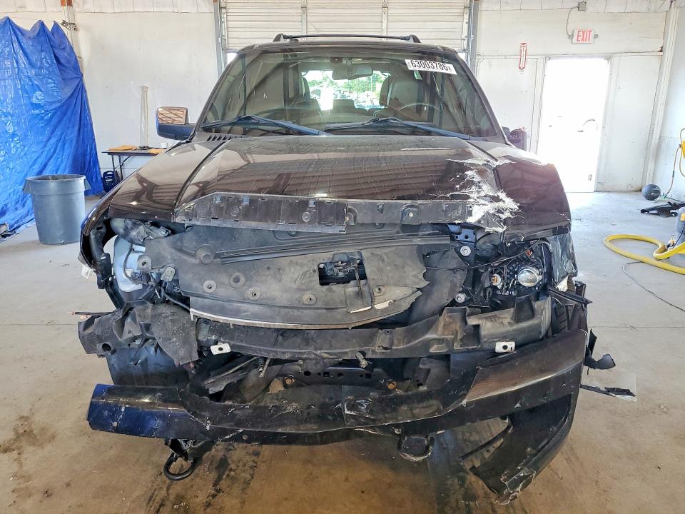 Photo 5 from auction – 2012 LINCOLN NAVIGATOR with VIN 5LMJJ2J5XCEL00961