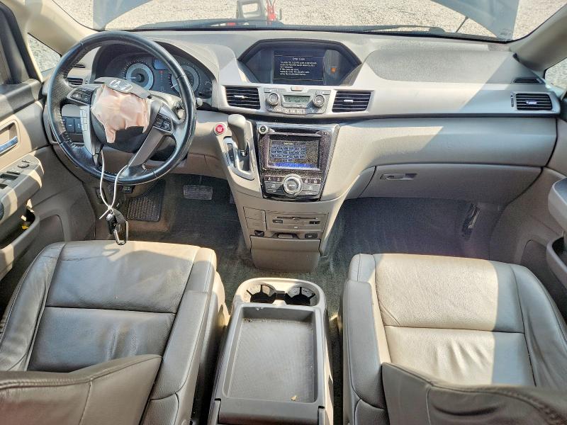 Photo 8 from auction – 2016 HONDA ODYSSEY with VIN 5FNRL5H65GB033012