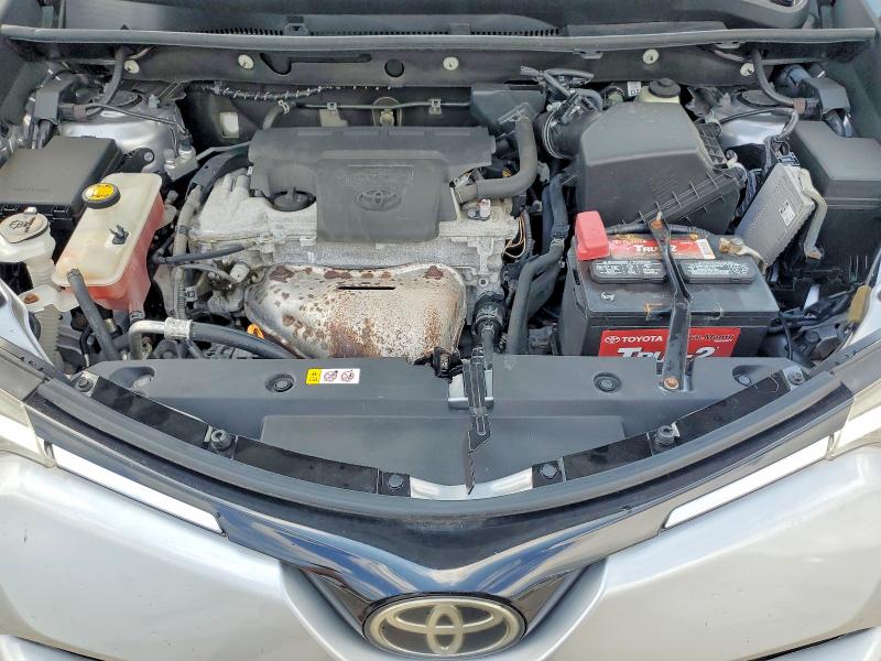 Photo 12 from auction – 2017 TOYOTA RAV4 with VIN 2T3RFREV6HW686468