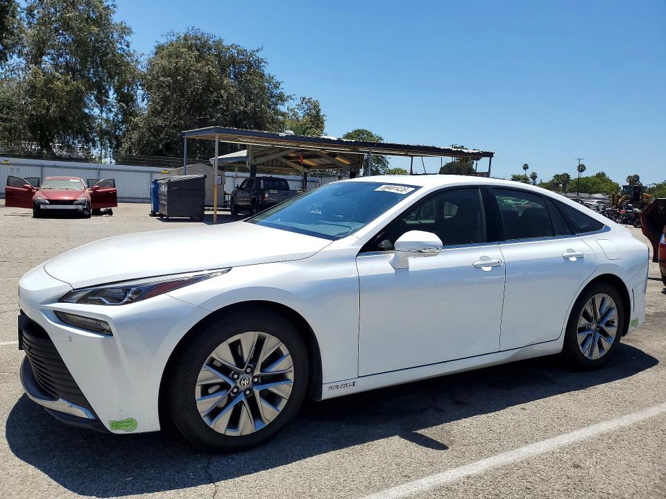 TOYOTA MIRAI 2022 with VIN JTDAAAAA6NA006210 - Photo from auction