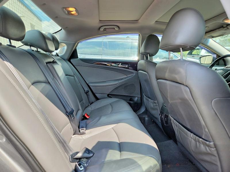 Photo 10 from auction – 2013 HYUNDAI SONATA with VIN 5NPEC4AC9DH577616