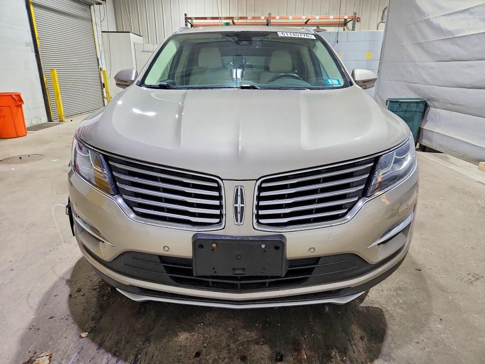 Photo 5 from auction – 2015 LINCOLN MKC with VIN 5LMTJ2AH1FUJ07126