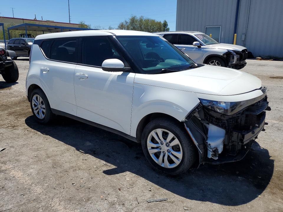 Photo 4 from auction – 2023 KIA SOUL with VIN KNDJ23AU8P7875765