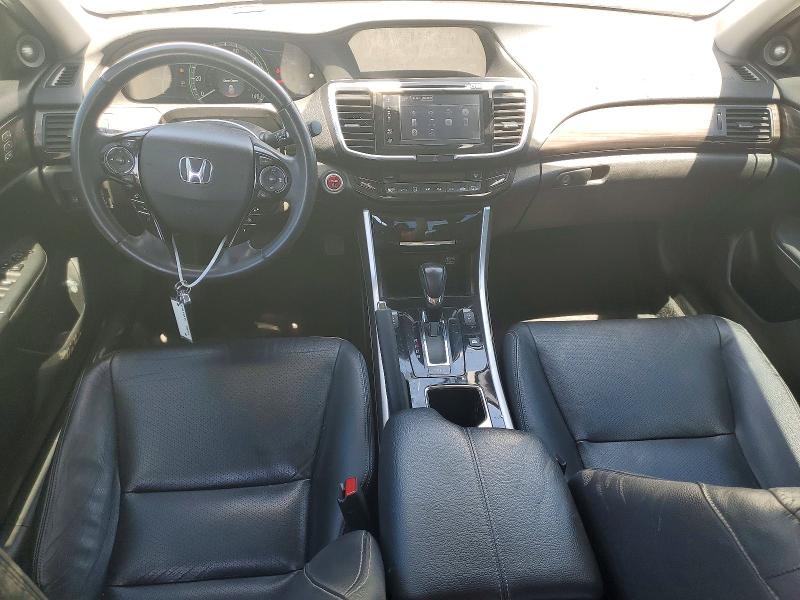 Photo 8 from auction – 2017 HONDA ACCORD with VIN JHMCR6F77HC004419