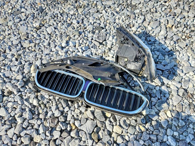 Photo 12 from auction – 2018 BMW 530 with VIN WBAJA7C52JG907405
