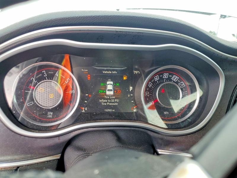 Foto 9 de la subasta – 2016 DODGE CHALLENGER con VIN 2C3CDZAG1GH108204