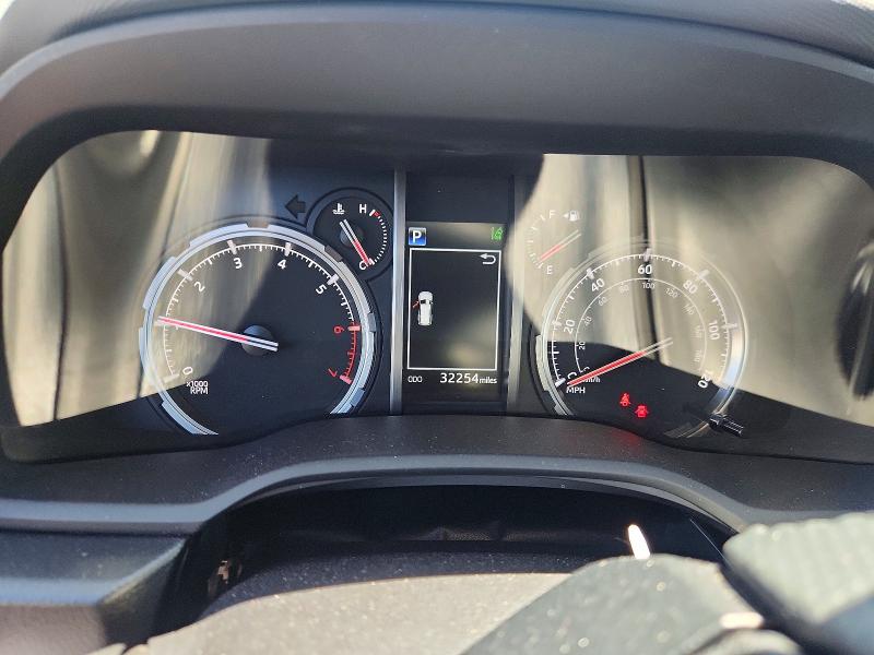 Photo 9 from auction – 2023 TOYOTA 4RUNNER with VIN JTERU5JR8P6197332