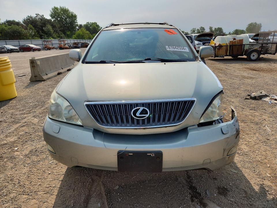 Photo 5 from auction – 2006 LEXUS RX with VIN 2T2HA31UX6C088374